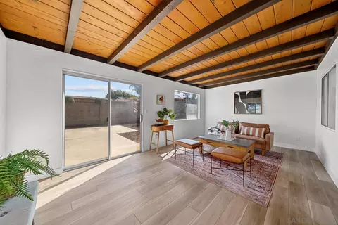 8821 Jaylee Ave, Spring Valley, CA 91977 photo 10