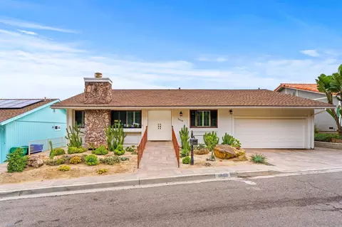 5668 Desert View Dr, La Jolla, CA 92037