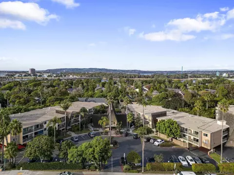4444 W Point Loma Blvd #37, San Diego, CA 92107