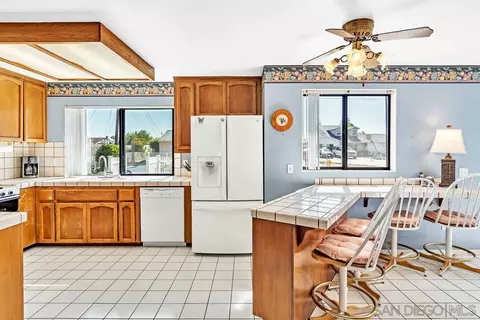 9752 Cambury Ct, Santee, CA 92071 photo 10