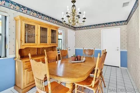 9752 Cambury Ct, Santee, CA 92071 photo 15
