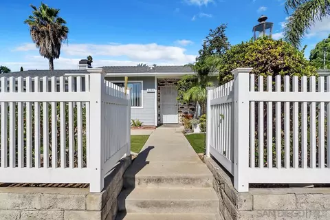9752 Cambury Ct, Santee, CA 92071 photo 3