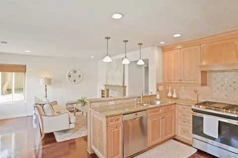 3265 Viscaya, Oceanside, CA 92056 photo 7