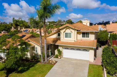 3265 Viscaya, Oceanside, CA 92056 photo 4