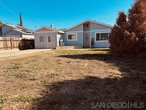 413 11th St, Ramona, CA 92065 photo 2