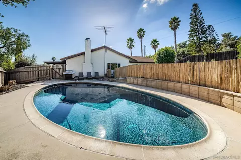 1396 Friends Way, Fallbrook, CA 92028 photo 24