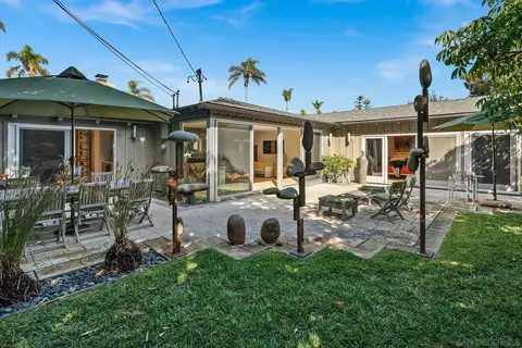 351 Mesa Way, La Jolla, CA 92037 photo 8