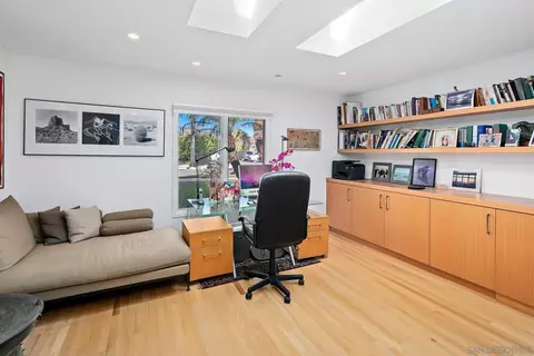 351 Mesa Way, La Jolla, CA 92037 photo 26