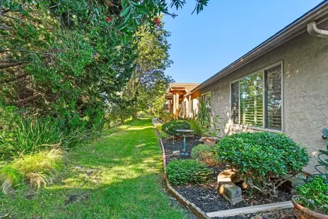 1060 Turnstone Way, Oceanside, CA 92057 photo 26