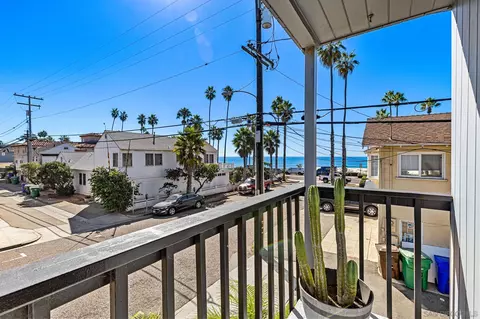 View/Area - 200 Pine St #1, Oceanside, CA 92054 photo 3 of 5