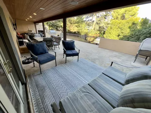 32 Club Rd, Pasadena, CA 91105 photo 23