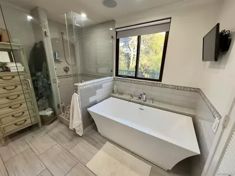 32 Club Rd, Pasadena, CA 91105 photo 18