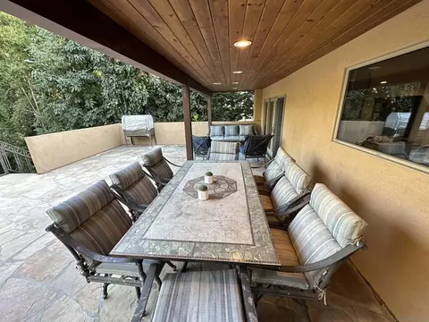32 Club Rd, Pasadena, CA 91105 photo 24