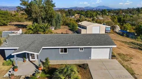 341 Sawday St, Ramona, CA 92065 photo 3