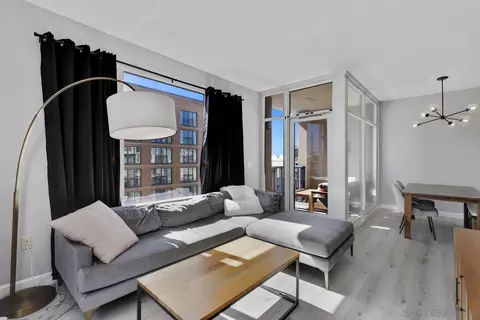 530 K St #913, San Diego, CA 92101