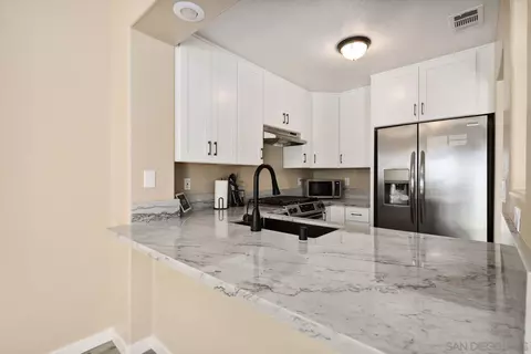 12813 Carriage Heights Way, Poway, CA 92064 photo 9