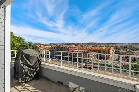 12813 Carriage Heights Way, Poway, CA 92064 photo 7