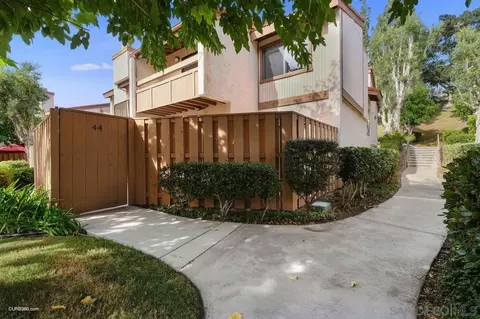 5365 Aztec Dr #44, La Mesa, CA 91942