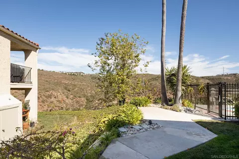 3164 Arroyo Vis, Carlsbad, CA 92009 photo 24