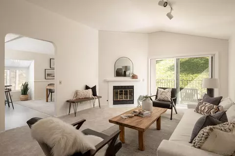 3164 Arroyo Vis, Carlsbad, CA 92009