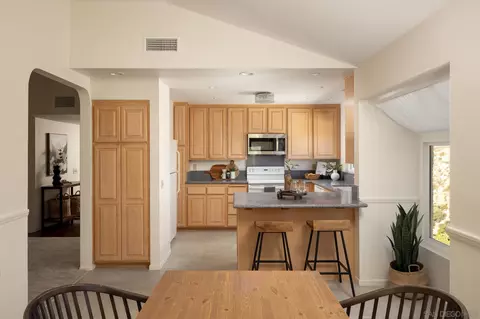 3164 Arroyo Vis, Carlsbad, CA 92009 photo 8