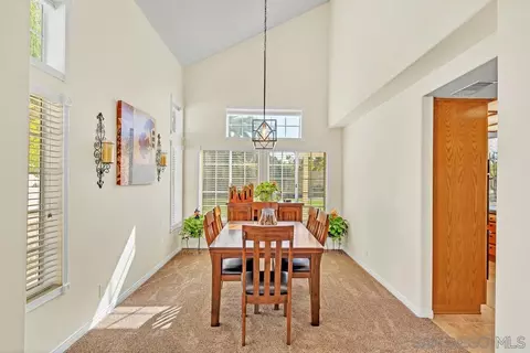 32353 Corte Las Cruces, Temecula, CA 92592 photo 10