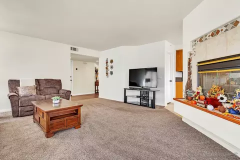 32353 Corte Las Cruces, Temecula, CA 92592 photo 18