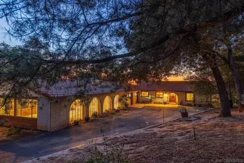 1634 Oakforest Rd, Santa Ysabel, CA 92070