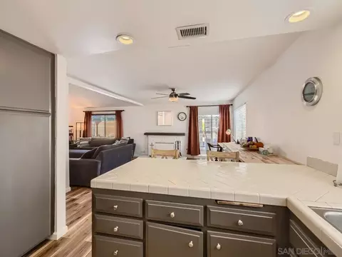 9250 Pennywood Rd, Santee, CA 92071 photo 10