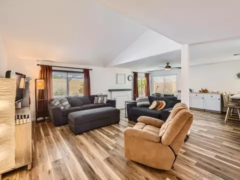 9250 Pennywood Rd, Santee, CA 92071 photo 3