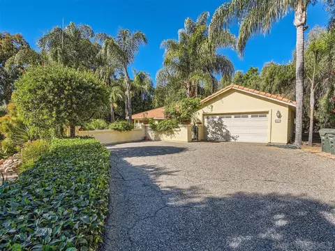 1051 Capra Way, Fallbrook, CA 92028