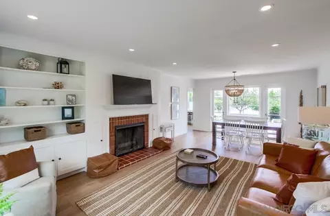514 Gravilla St, La Jolla, CA 92037 photo 11