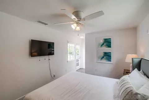 514 Gravilla St, La Jolla, CA 92037 photo 23