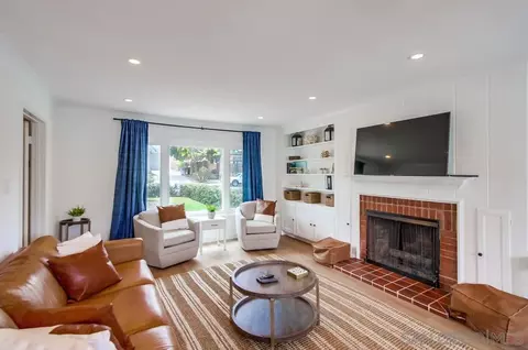 514 Gravilla St, La Jolla, CA 92037 photo 5