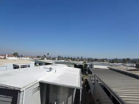 247 Starling Ln, Oceanside, CA 92057 photo 3