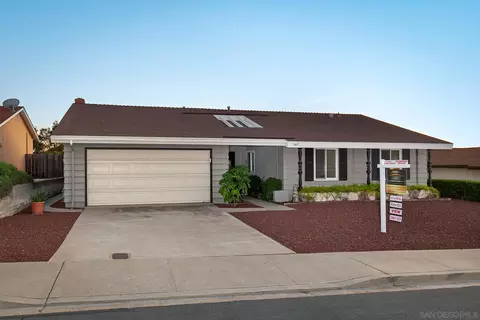7845 Tanglerod Ln, La Mesa, CA 91942 photo 3