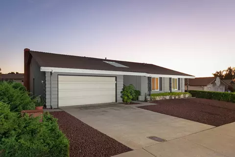 7845 Tanglerod Ln, La Mesa, CA 91942