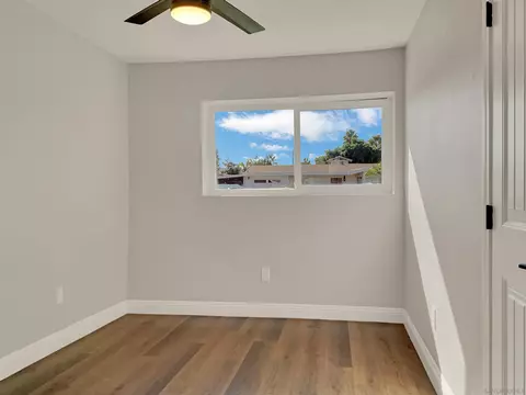147 E Olympia St, Chula Vista, CA 91911 photo 5