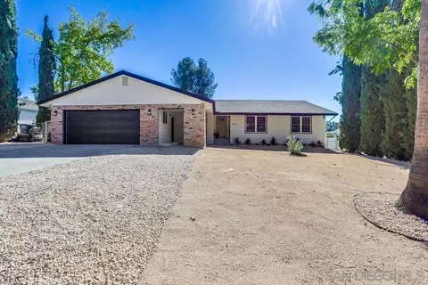 25241 Poderio Dr, Ramona, CA 92065