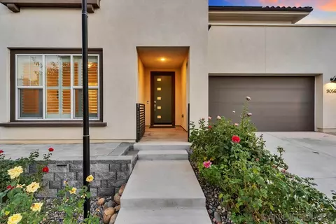 9056 W Bluff Pl, Santee, CA 92071 photo 3