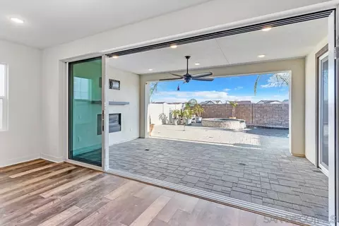 9056 W Bluff Pl, Santee, CA 92071 photo 11