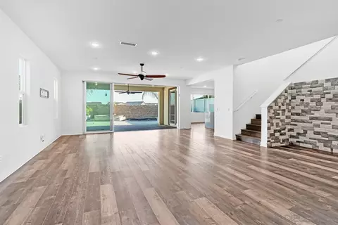 9056 W Bluff Pl, Santee, CA 92071 photo 10