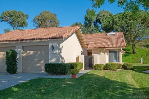 17901 Avenida Alozdra, San Diego, CA 92128