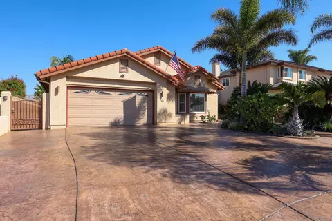 703 E J St, Chula Vista, CA 91910 photo 5