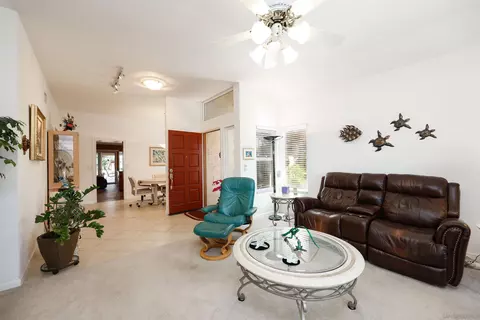 703 E J St, Chula Vista, CA 91910 photo 15