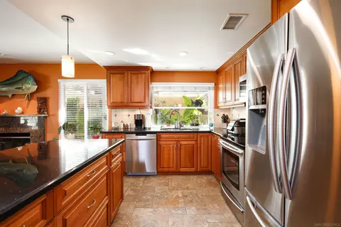 703 E J St, Chula Vista, CA 91910 photo 20