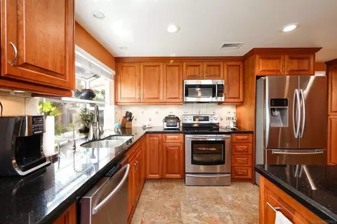 703 E J St, Chula Vista, CA 91910 photo 24