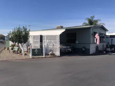 9459 Mission Gorge Rd #SPC 91, Santee, CA 92071 photo 2