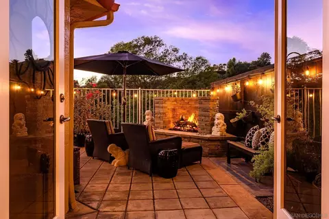 1490 Caminito Solidago, La Jolla, CA 92037 photo 25