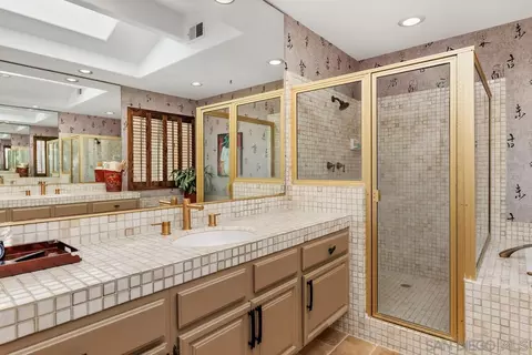 1490 Caminito Solidago, La Jolla, CA 92037 photo 21